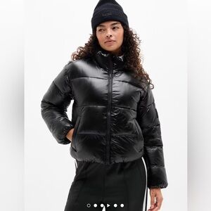 ATHLETA Halo Puffer Jacket shiny Black size M BNWT